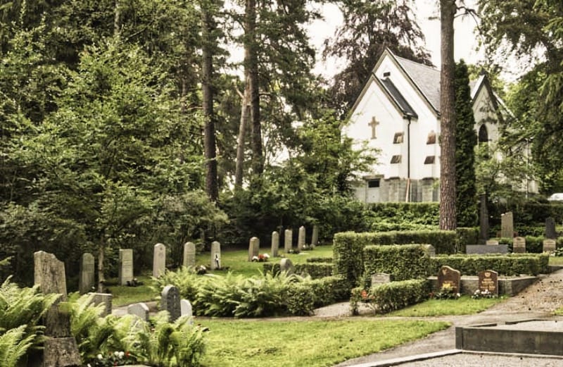 Skogskyrkogården på Rävåskullen