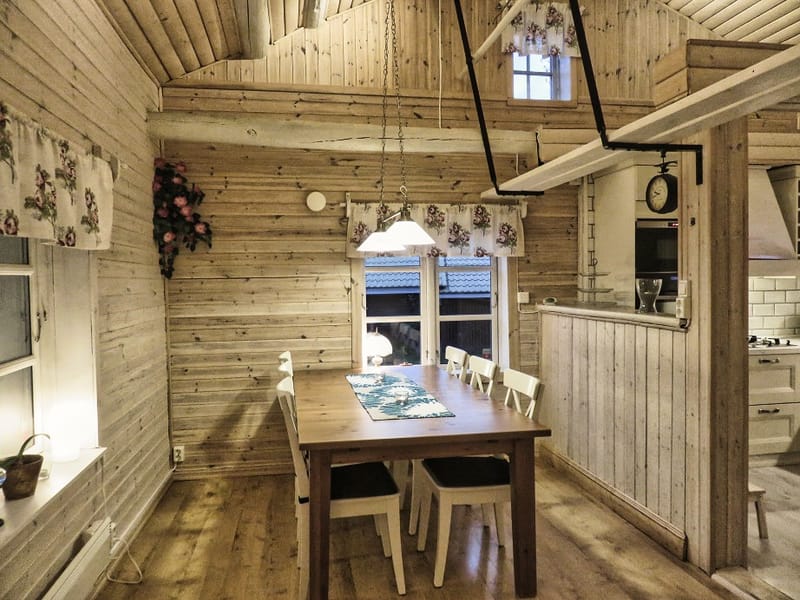 Avskilt boende vid sjö