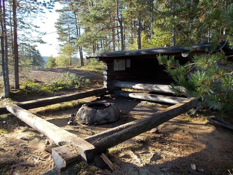 Lägerplats 33 Öarna - Övre Blomsjön