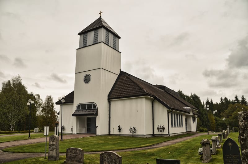 Östervallskogs kyrka